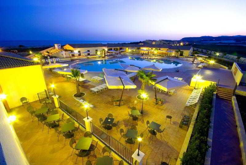 Tk Hotel - Ex Ares San Giovanni La Punta Eksteriør billede